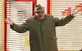 Count Arthur Strong - Hello !