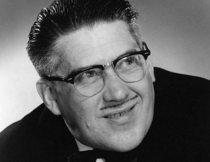 Count Arthur Strong